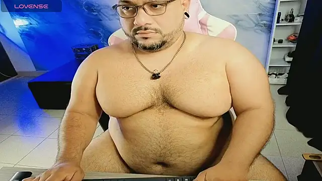 Snapshot of jacoob_woods chatting on 05/30/26, 01:19 jacoob woods online show from 05/30/26, 01:19