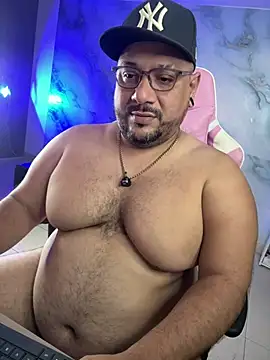 Snapshot of jacoob_woods chatting on 05/31/26, 03:41 jacoob woods online show from 05/31/26, 03:41