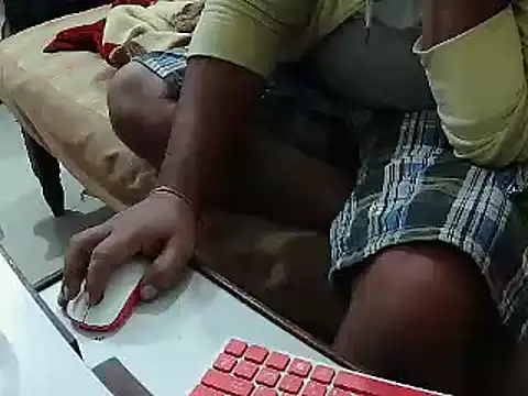 Snapshot of FUN4TIPS chatting on 01/10/25, 01:31 FUN4TIPS online show from 01/10/25, 01:31