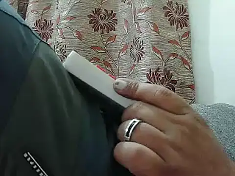 Snapshot of FUN4TIPS chatting on 01/14/25, 05:19 FUN4TIPS online show from 01/14/25, 05:19