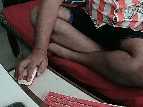 Snapshot of FUN4TIPS chatting on 02/26/25, 04:36 FUN4TIPS online show from 02/26/25, 04:36