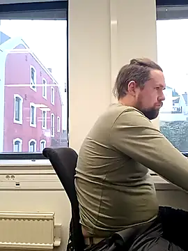 Tj1sen online show from 12/17/24, 11:49