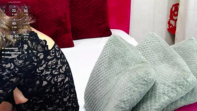 LoraDelNiro online show from 01/09/25, 04:39