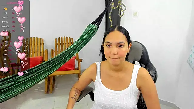 carolina  lys online show from 01/14/25, 01:47