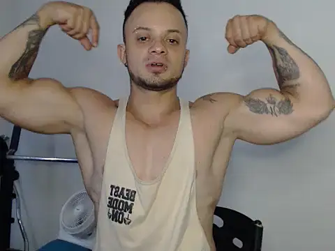 Snapshot of JacobJamess chatting on 05/17/26, 07:21 JacobJamess online show from 05/17/26, 07:21