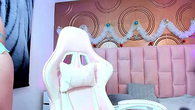 Snapshot of valeriaa19 chatting on 01/03/25, 05:28 valeriaa19 online show from 01/03/25, 05:28