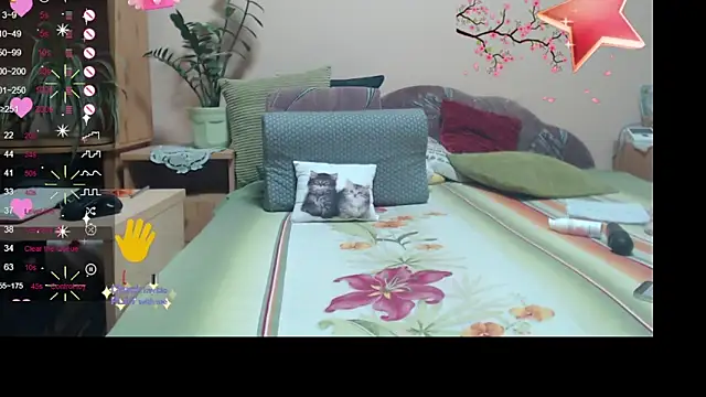 Snapshot of Margaret-milf chatting on 02/28/25, 05:37 Margaret-milf online show from 02/28/25, 05:37