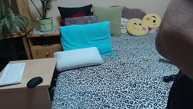 Snapshot of Margaret-milf chatting on 09/11/25, 05:35 Margaret-milf online show from 09/11/25, 05:35