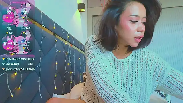 Snapshot of Mia_Tin chatting on 01/27/25, 11:00 Mia Tin online show from 01/27/25, 11:00