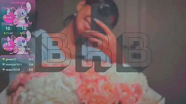 Snapshot of Mia_Tin chatting on 02/09/25, 06:11 Mia Tin online show from 02/09/25, 06:11