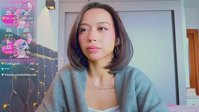 Snapshot of Mia_Tin chatting on 03/03/25, 06:48 Mia Tin online show from 03/03/25, 06:48