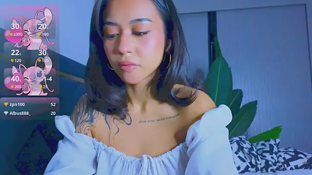 Snapshot of Mia_Tin chatting on 10/04/25, 05:44 Mia Tin online show from 10/04/25, 05:44