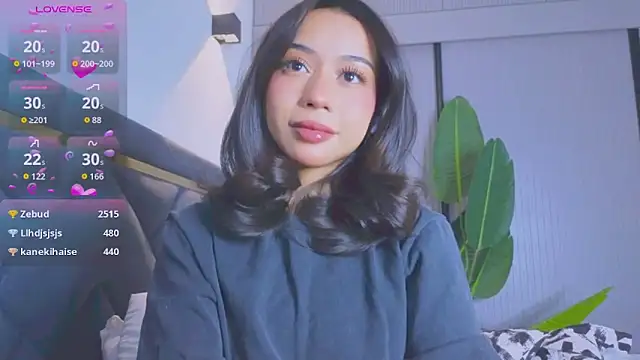 Snapshot of Mia_Tin chatting on 11/09/25, 01:09 Mia Tin online show from 11/09/25, 01:09