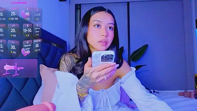 Mia Tin online show from 02/27/26, 06:52