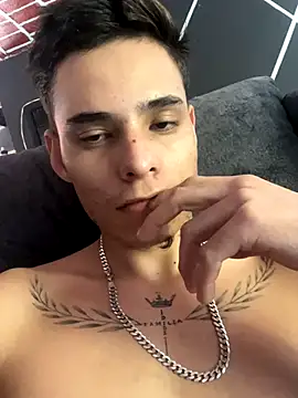 Snapshot of brianor89 chatting on 09/22/25, 04:31 brianor89 online show from 09/22/25, 04:31