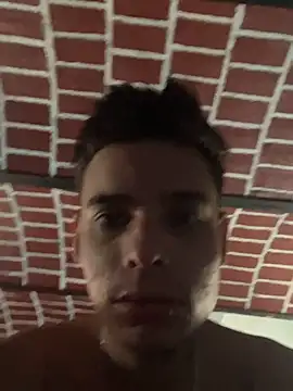 Snapshot of brianor89 chatting on 09/28/25, 03:28 brianor89 online show from 09/28/25, 03:28