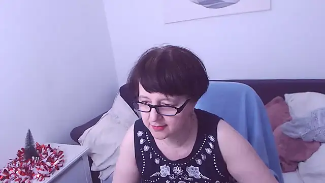 ChristaRose online show from 12/30/24, 02:42