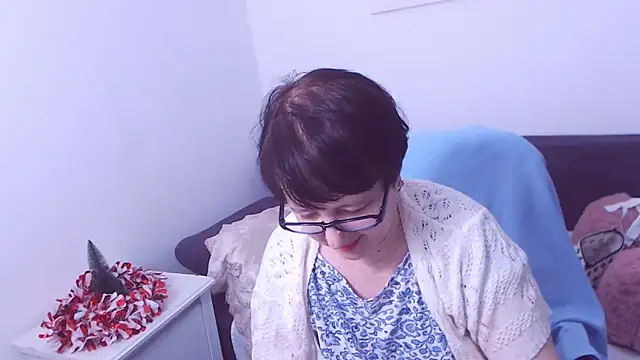 ChristaRose online show from 01/02/25, 07:01