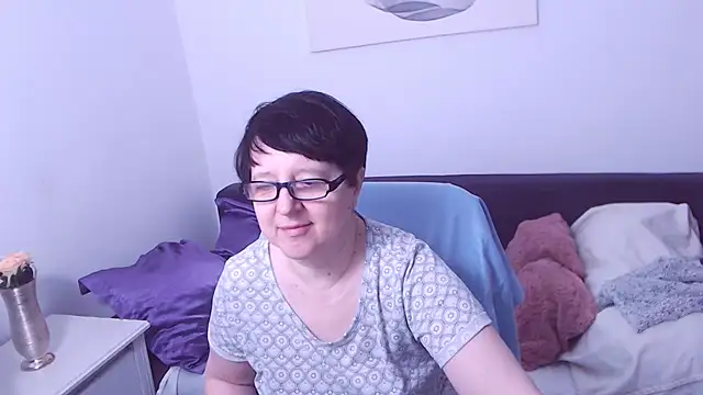 ChristaRose online show from 01/18/26, 04:22