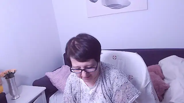 Snapshot of ChristaRose chatting on 04/10/26, 12:05 ChristaRose online show from 04/10/26, 12:05