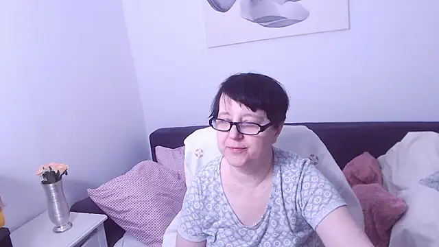 Snapshot of ChristaRose chatting on 04/10/26, 07:18 ChristaRose online show from 04/10/26, 07:18