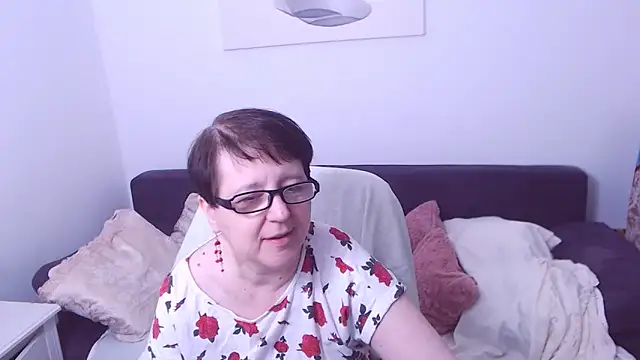 ChristaRose online show from 05/03/26, 07:36