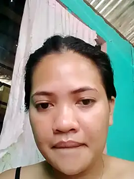 Snapshot of amariaxxx388 chatting on 02/05/25, 05:30 amariaxxx388 online show from 02/05/25, 05:30