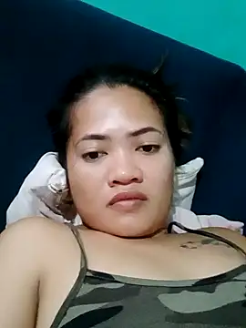 Snapshot of amariaxxx388 chatting on 02/08/25, 12:28 amariaxxx388 online show from 02/08/25, 12:28