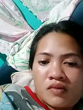 Snapshot of amariaxxx388 chatting on 02/12/25, 12:33 amariaxxx388 online show from 02/12/25, 12:33