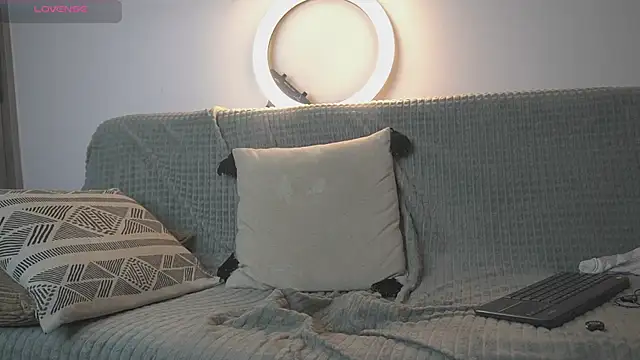 Snapshot of specter_27 chatting on 04/21/26, 01:42 specter 27 online show from 04/21/26, 01:42