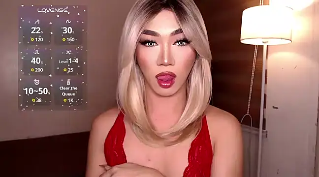 Snapshot of Local_Hoelyx chatting on 02/01/25, 06:21 Local Hoelyx online show from 02/01/25, 06:21