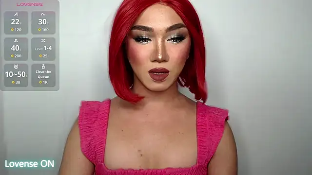 Snapshot of Local_Hoelyx chatting on 10/27/25, 08:02 Local Hoelyx online show from 10/27/25, 08:02