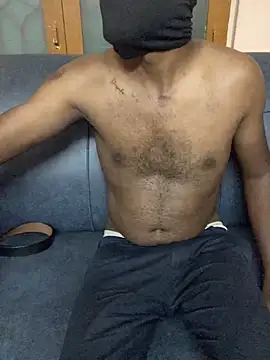 Snapshot of falooda288 chatting on 03/20/25, 03:04 falooda288 online show from 03/20/25, 03:04