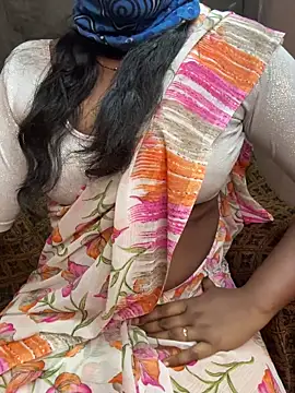 Snapshot of falooda288 chatting on 12/03/25, 09:51 falooda288 online show from 12/03/25, 09:51