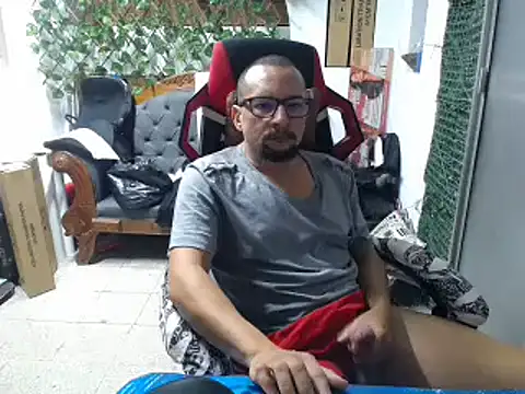 alexam galxh online show from 01/03/25, 09:47