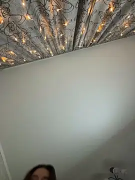 Snapshot of HellMoor chatting on 02/20/25, 04:25 HellMoor online show from 02/20/25, 04:25