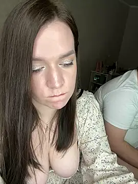 Snapshot of HellMoor chatting on 03/15/25, 11:17 HellMoor online show from 03/15/25, 11:17