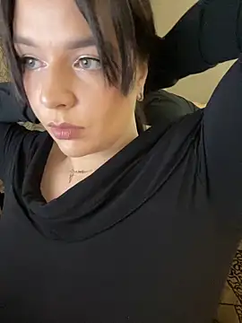 Snapshot of HellMoor chatting on 10/16/25, 08:10 HellMoor online show from 10/16/25, 08:10