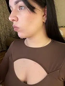 Snapshot of HellMoor chatting on 10/19/25, 09:59 HellMoor online show from 10/19/25, 09:59