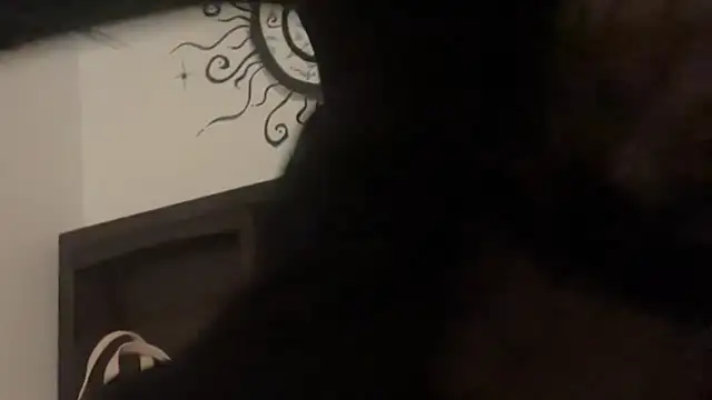 Snapshot of poppergirl69 chatting on 09/12/25, 12:22 poppergirl69 online show from 09/12/25, 12:22