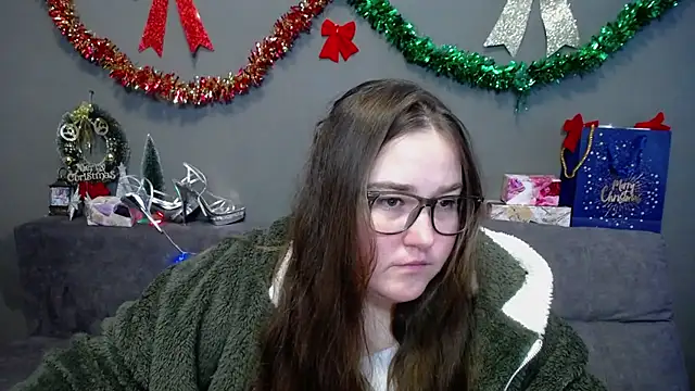 XX Daniella XX online show from 12/15/25, 07:23