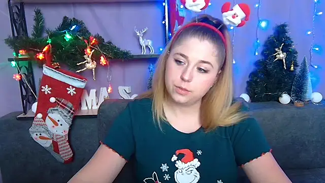 JessikaDaniel online show from 12/18/24, 10:19