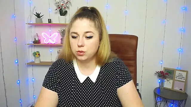 JessikaDaniel online show from 01/28/25, 10:34