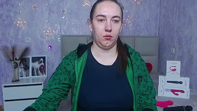 KaleyReed online show from 01/29/25, 06:54