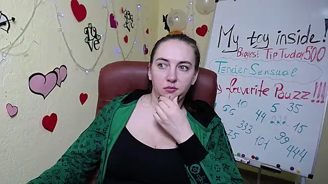 KaleyReed online show from 01/31/25, 03:33