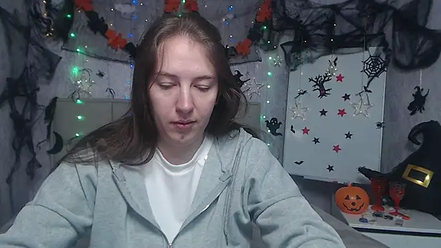 KaleyReed online show from 10/22/25, 05:19