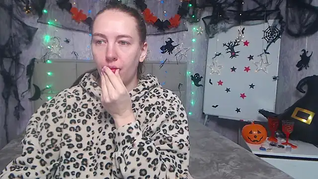 KaleyReed online show from 10/23/25, 05:29