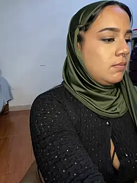 Maryam yamal online show from 12/30/24, 04:42