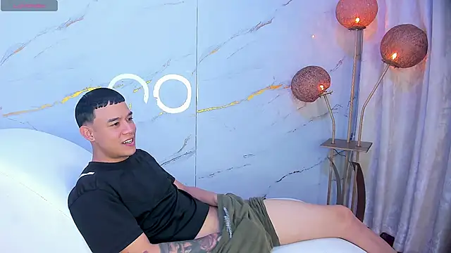 SecretsParty online show from 10/31/25, 07:37