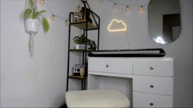 Snapshot of susy_angel chatting on 01/12/25, 05:56 susy angel online show from 01/12/25, 05:56